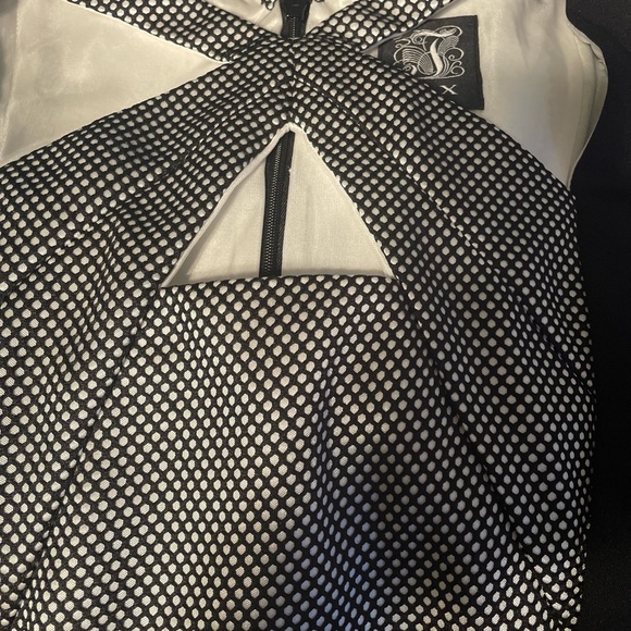 Jax Black and White Criss-Cross front Dress - Picture 3 of 4